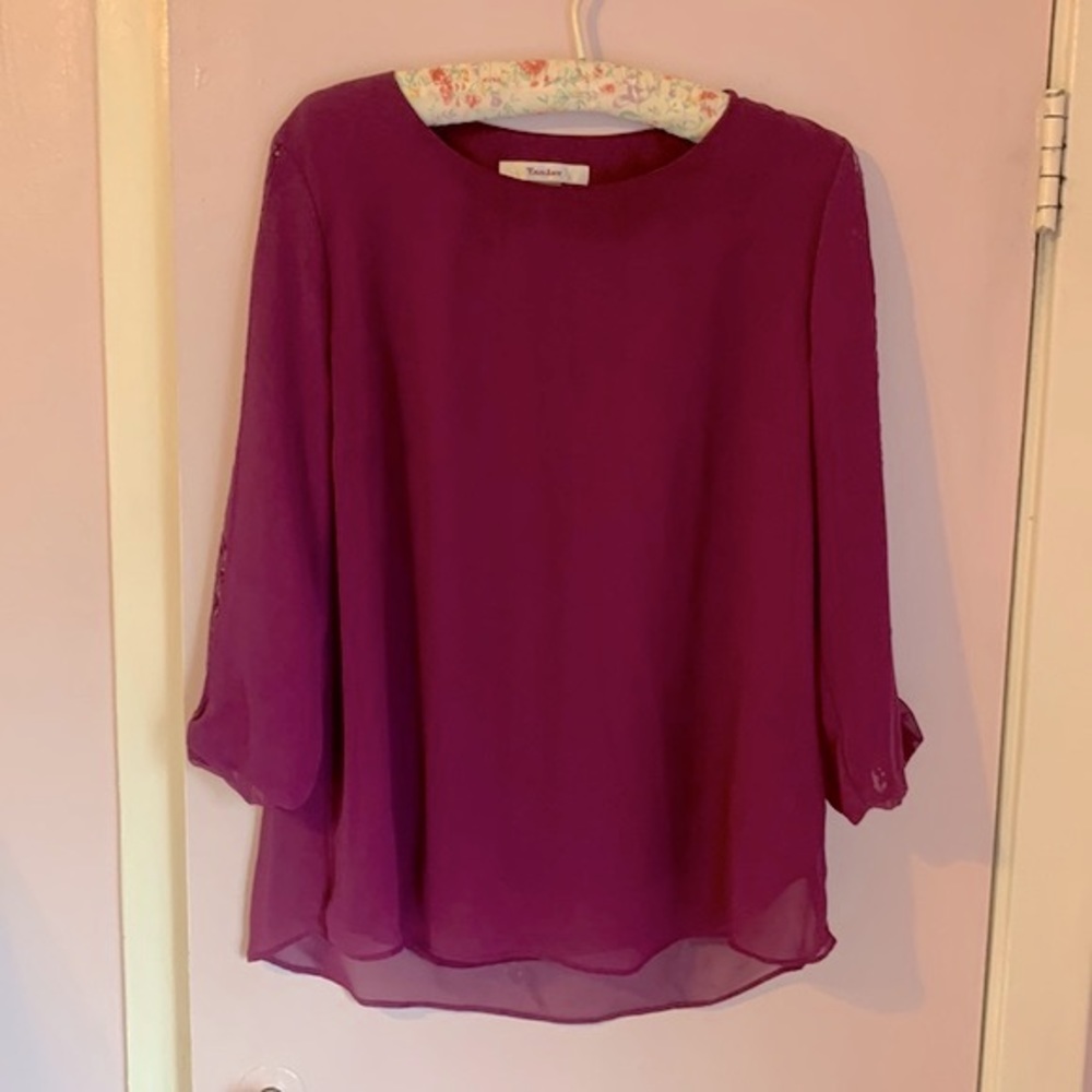 TanJay blouse lace sleeves